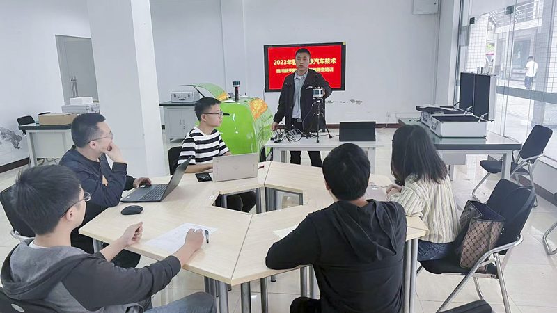 PLC与触摸屏编程入门，从基础到实践