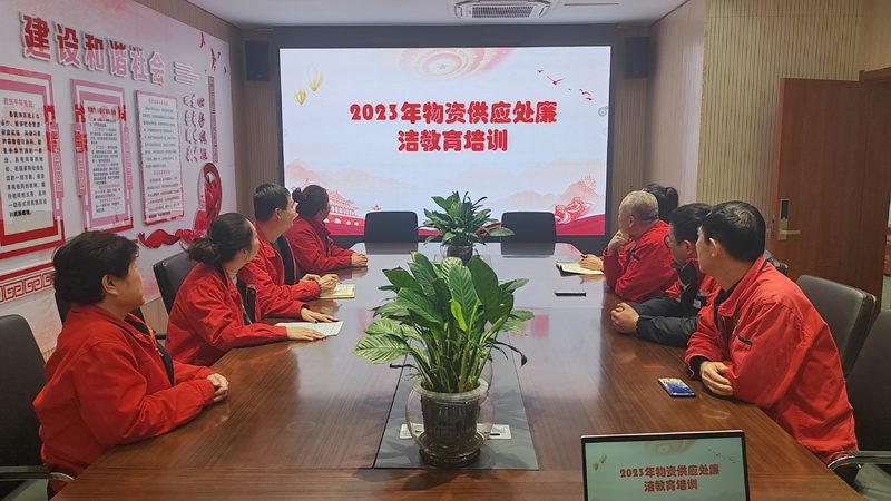 叉车培训包过流程：揭秘高效学习路径